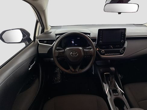 Used 2020 Toyota Corolla LE w/ Carpet Mat Package (TMS) FWD image 17