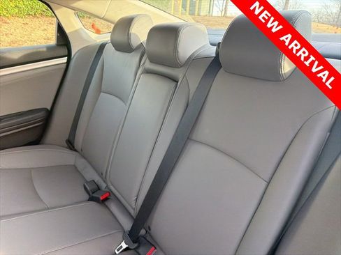 Used 2017 Honda Civic Touring image 18