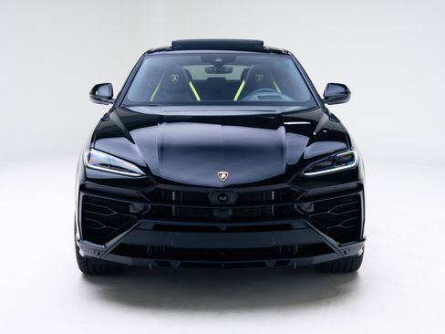 Used 2025 Lamborghini Urus SE image 12