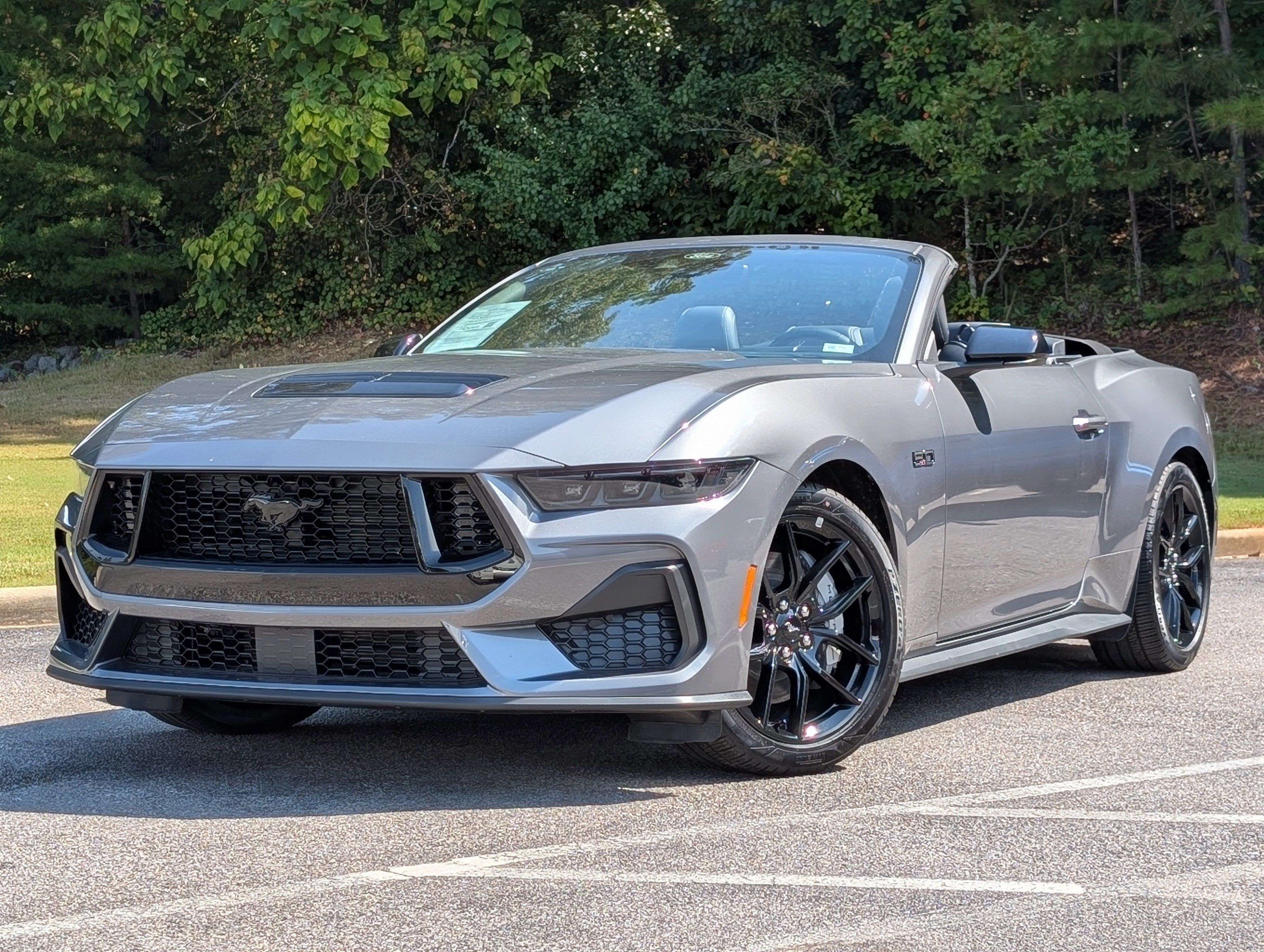 Used 2026 Ford Mustang GT Premium w/ Mustang Nite Pony Package RWD image 5