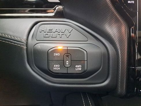 New 2026 RAM 3500 Limited AWD/4WD image 24