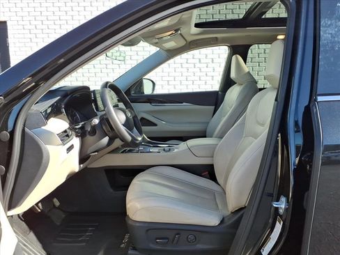 Used 2025 INFINITI QX60 Pure image 12