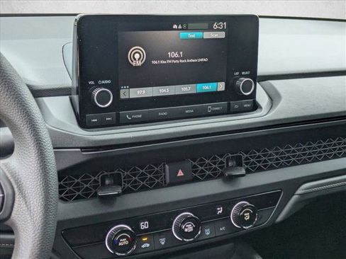 Certified 2023 Honda Accord LX image 13