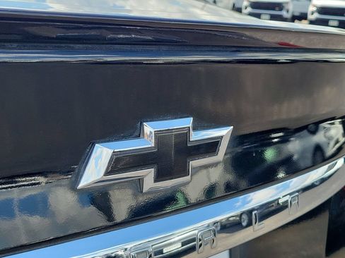 Certified 2015 Chevrolet Impala LT FWD image 32
