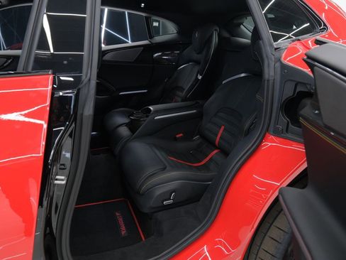 Used 2023 Ferrari Purosangue image 45