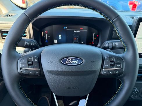 New 2026 Ford Maverick Lobo AWD/4WD image 21