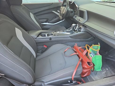 Used 2022 Chevrolet Camaro LT RWD image 11