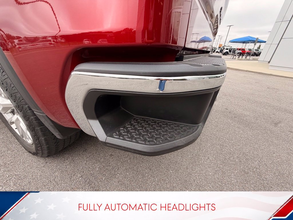 Used 2022 GMC Sierra 1500 SLT w/ SLT Premium Plus Package AWD/4WD image 9