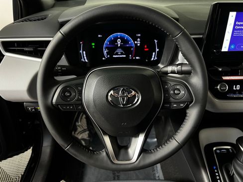 Used 2026 Toyota Corolla SE FWD image 14