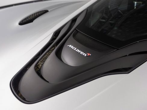 Used 2014 McLaren P1 image 76