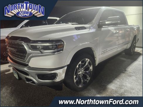 Used 2019 RAM 1500 Limited image 1
