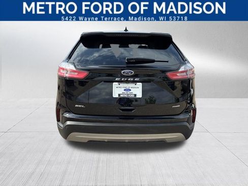 Certified 2024 Ford Edge SEL AWD/4WD image 4