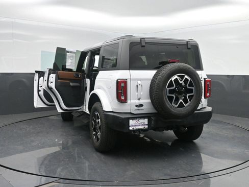 Used 2023 Ford Bronco Outer Banks image 45