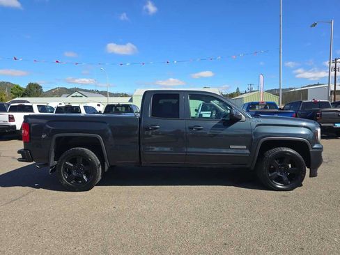 Used 2017 GMC Sierra 1500 4x4 Double Cab w/ Elevation Edition image 6