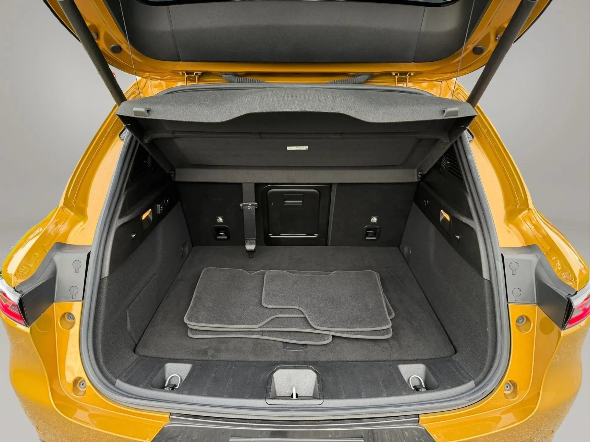 Used 2024 Dodge Hornet R/T Plus AWD/4WD image 43