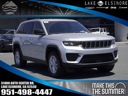 New 2026 Jeep Grand Cherokee Laredo