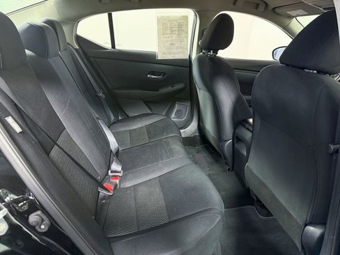 Certified 2021 Nissan Sentra S image 30