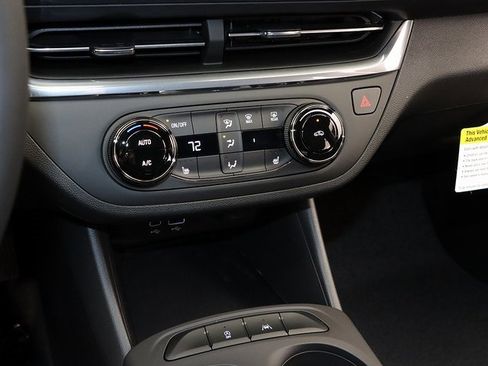 New 2026 Buick Envista Preferred image 19