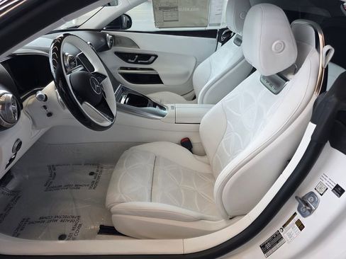 New 2026 Mercedes-Benz Maybach SL 680 image 6