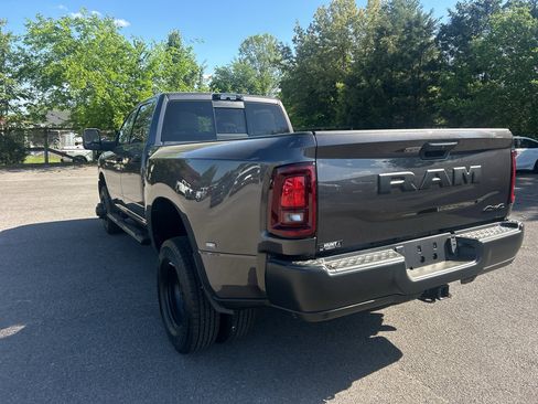 New 2026 RAM 3500 Tradesman AWD/4WD image 7