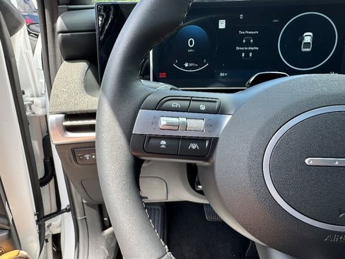 New 2025 Hyundai Santa Cruz Limited image 17