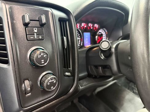 Used 2016 Chevrolet Silverado 2500 W/T w/ Snow Plow Prep Package AWD/4WD image 11