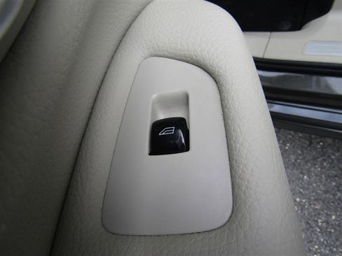 Used 2018 Volvo XC90 T5 Momentum w/ Convenience Package image 35