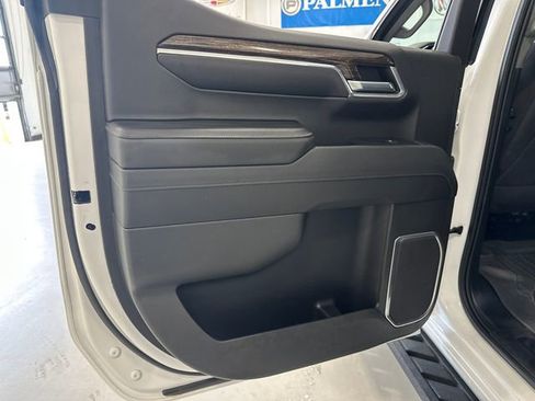 Used 2023 GMC Sierra 1500 Elevation image 35