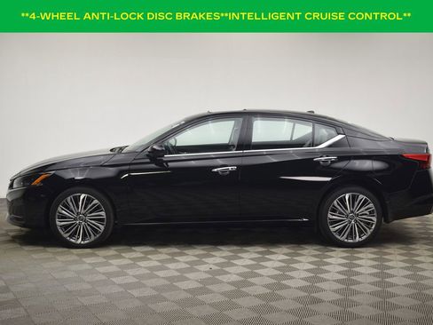 Used 2023 Nissan Altima 2.5 SL image 13