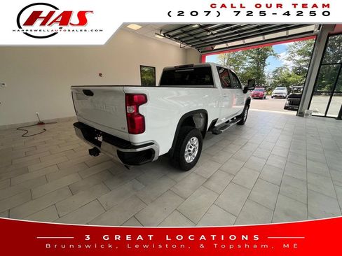Used 2023 Chevrolet Silverado 2500 LT w/ Z71 Off-Road Package AWD/4WD image 5