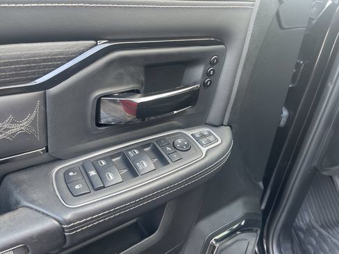 Used 2024 RAM 3500 Limited AWD/4WD image 24