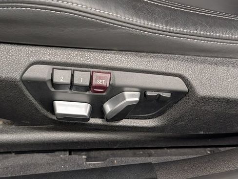 Used 2018 BMW M3 w/ Competition Package RWD image 17