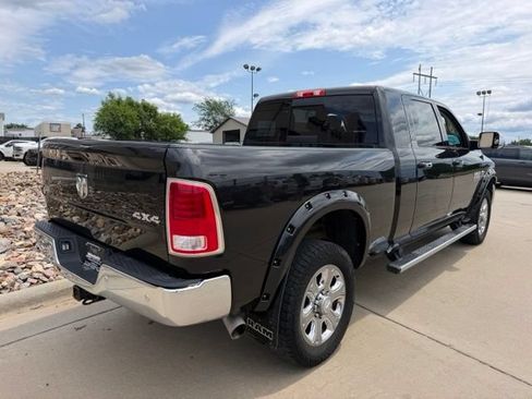 Used 2018 RAM 2500 Laramie AWD/4WD image 6