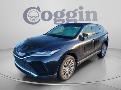 Used 2022 Toyota Venza Limited w/ Advanced Technology Package