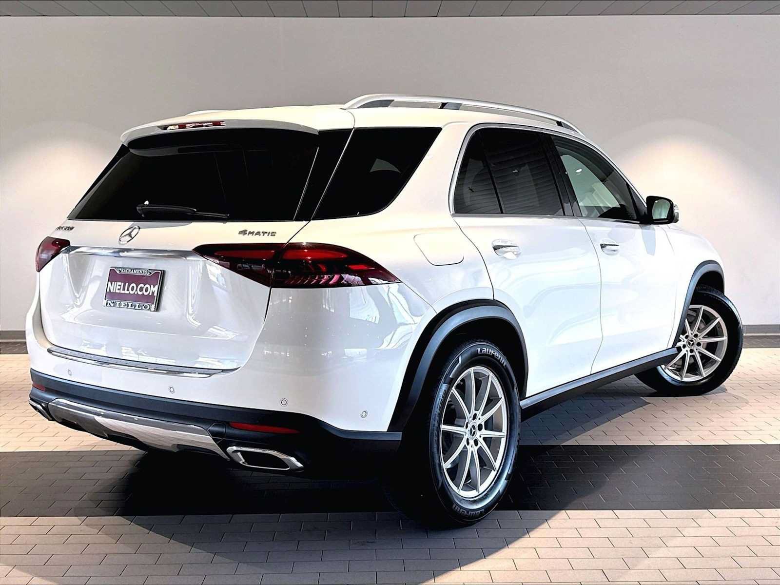 Used 2024 Mercedes-Benz GLE 350 4MATIC image 10