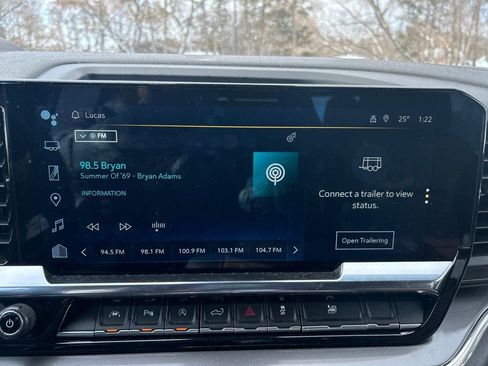 Used 2024 Chevrolet Silverado 1500 High Country image 26