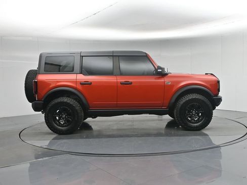 Used 2023 Ford Bronco Wildtrak AWD/4WD image 28