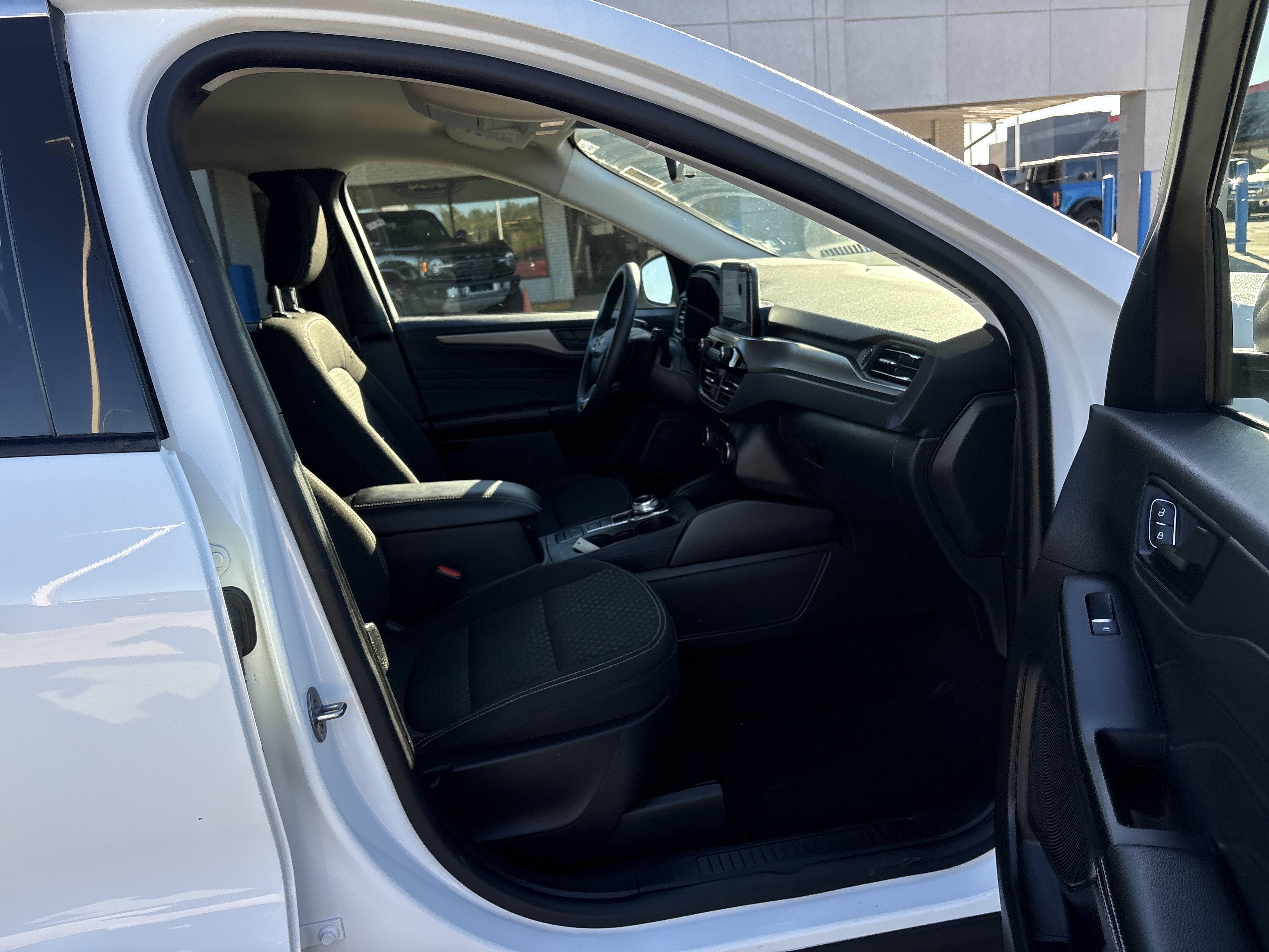 Used 2024 Ford Escape Active FWD image 10