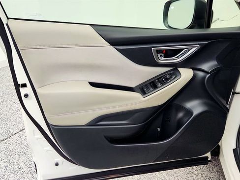 Used 2022 Subaru Forester Premium w/ Popular Package #1 AWD/4WD image 11