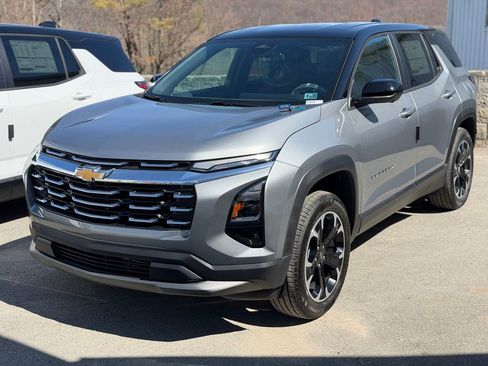 New 2026 Chevrolet Equinox LT image 1