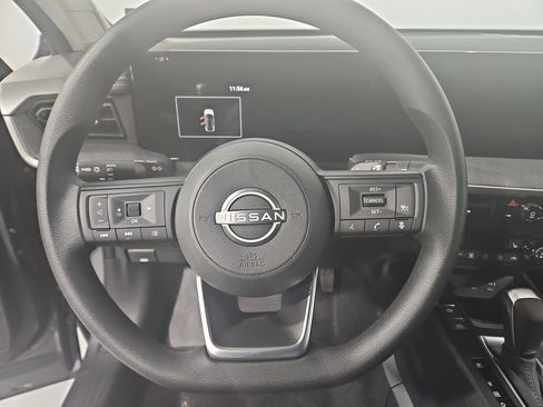 New 2026 Nissan Kicks SV image 14