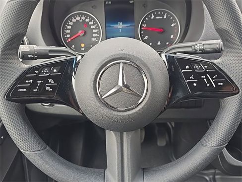 New 2025 Mercedes-Benz Sprinter 2500 image 25