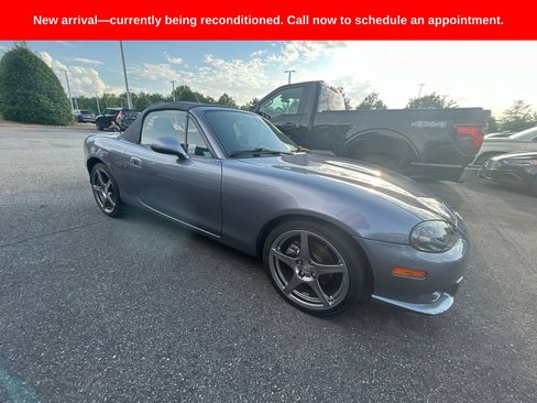Used 2004 MAZDA MX-5 Miata MAZDASPEED RWD image 7