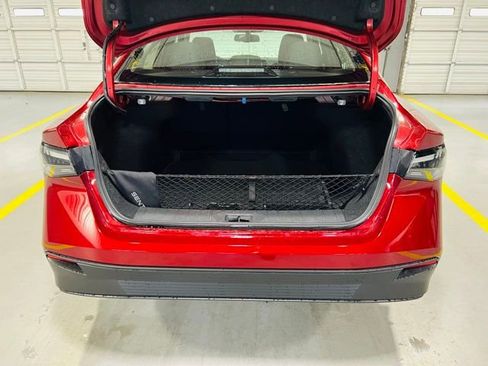 New 2026 Nissan Sentra SV w/ SV Convenience Package FWD image 9