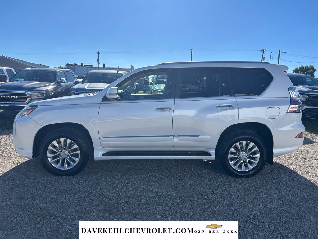 Used 2015 Lexus GX 460 w/ Premium Package AWD/4WD image 2