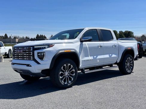 New 2026 GMC Canyon Denali AWD/4WD image 2