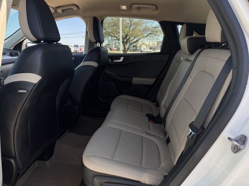 Used 2020 Ford Escape SEL image 29