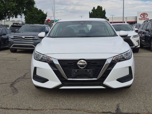 Used 2022 Nissan Sentra SV FWD image 11
