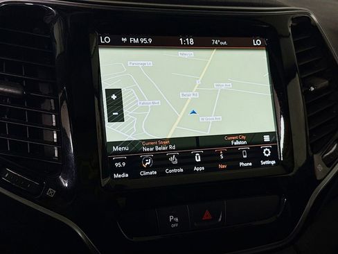 Used 2020 Jeep Cherokee Limited AWD/4WD image 6