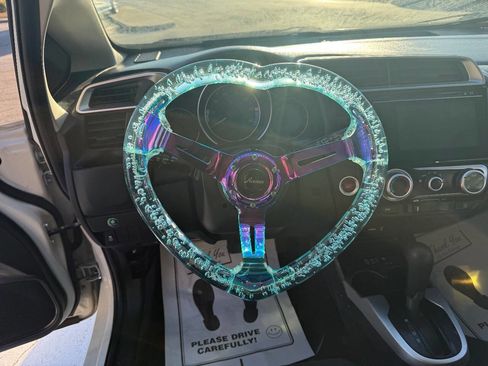 Used 2017 Honda Fit EX image 10